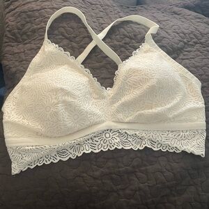 Lace Crossback Bralette